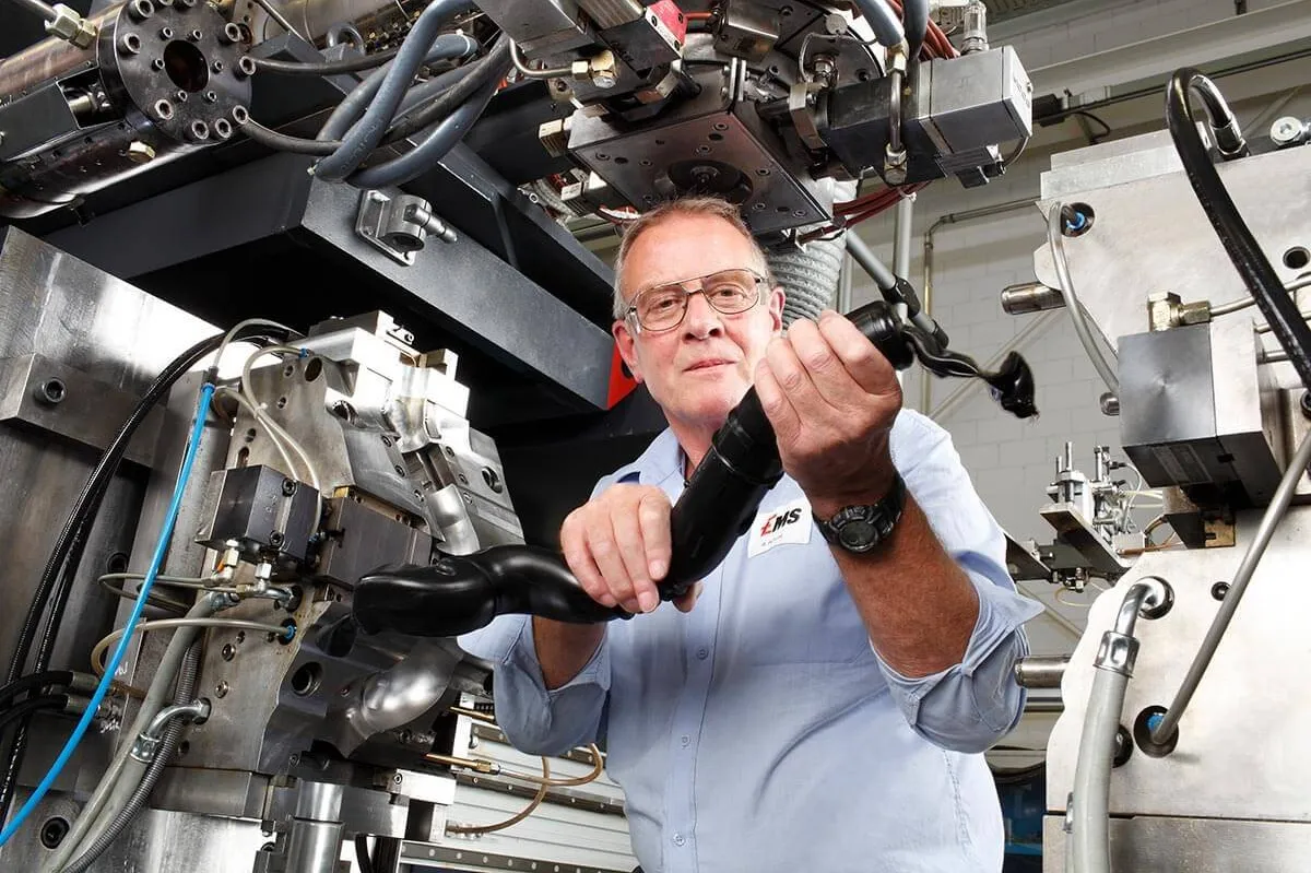 Mitarbeiter der EMS Chemie